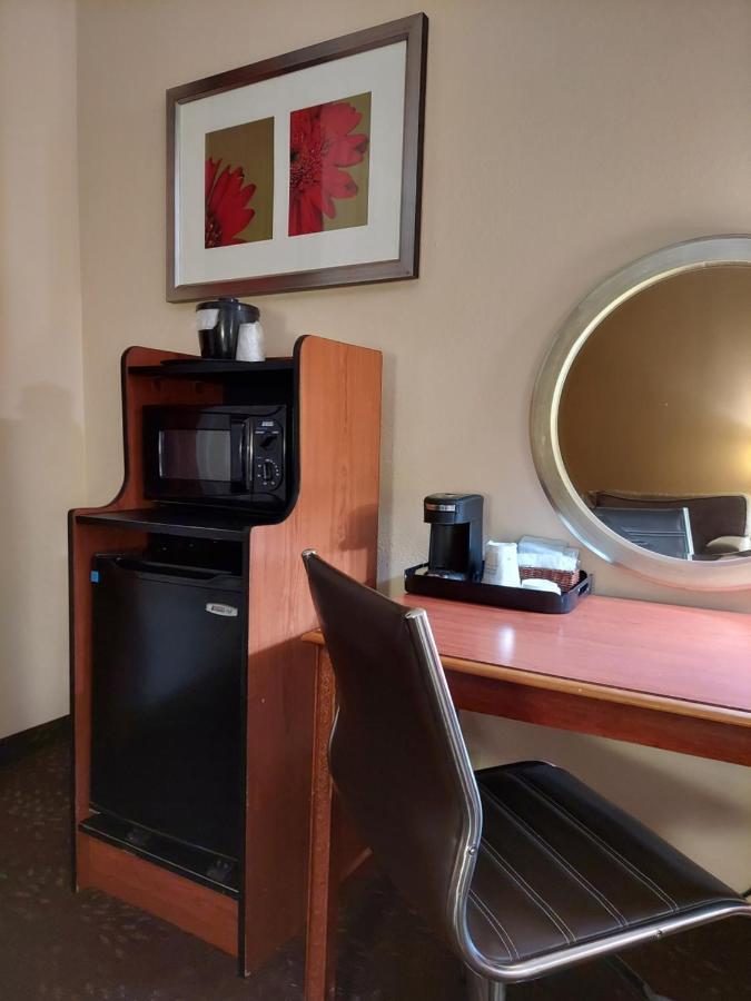 Hotel Baymont By Wyndham Portage Esterno foto