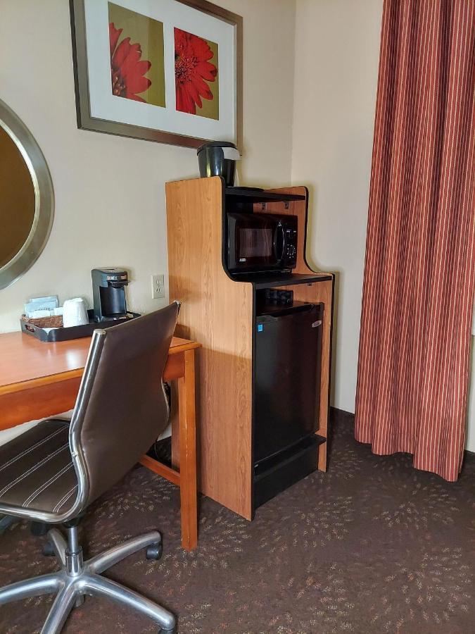 Hotel Baymont By Wyndham Portage Esterno foto